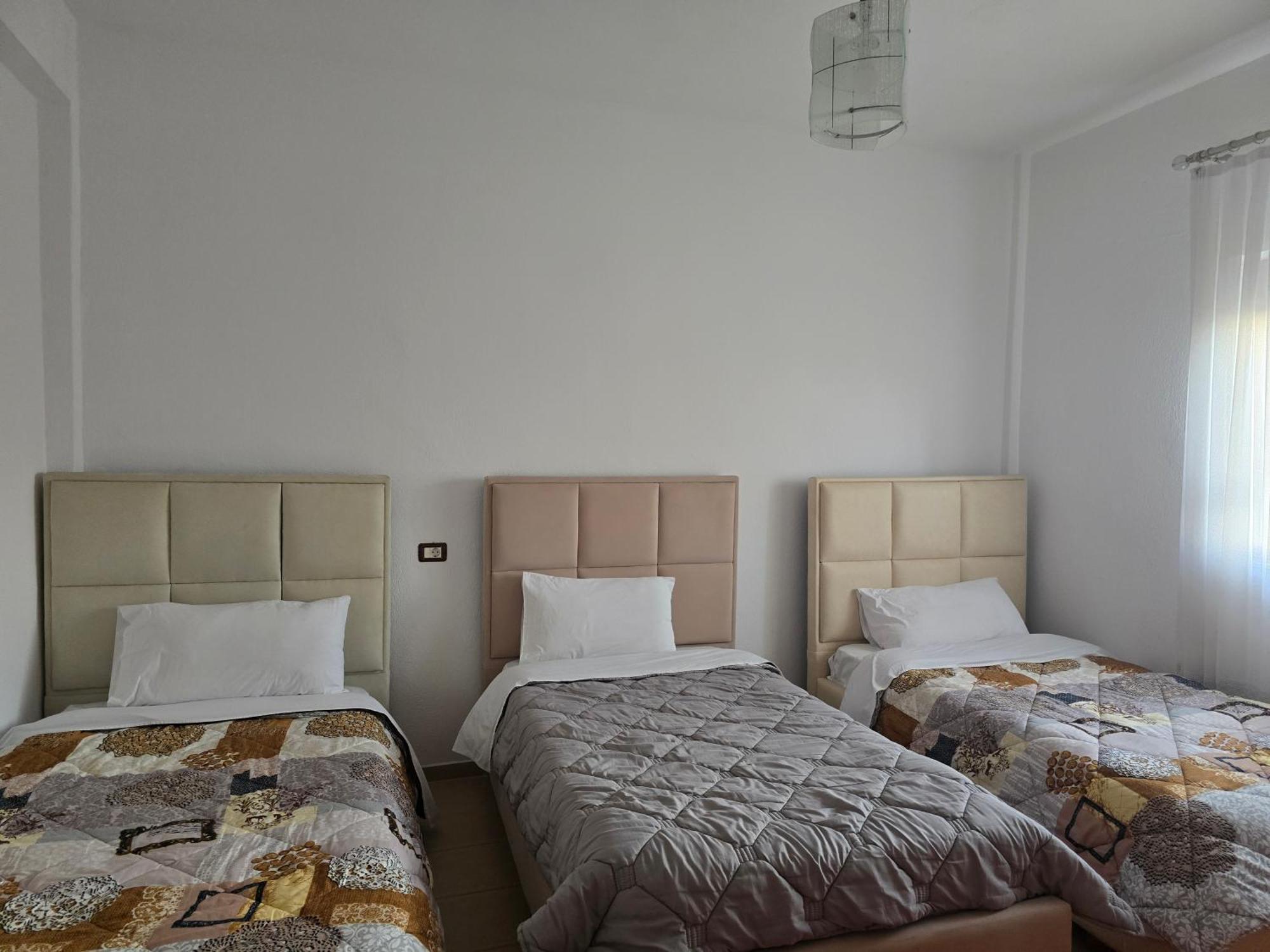 Sun& Relax Home Korce Exterior photo
